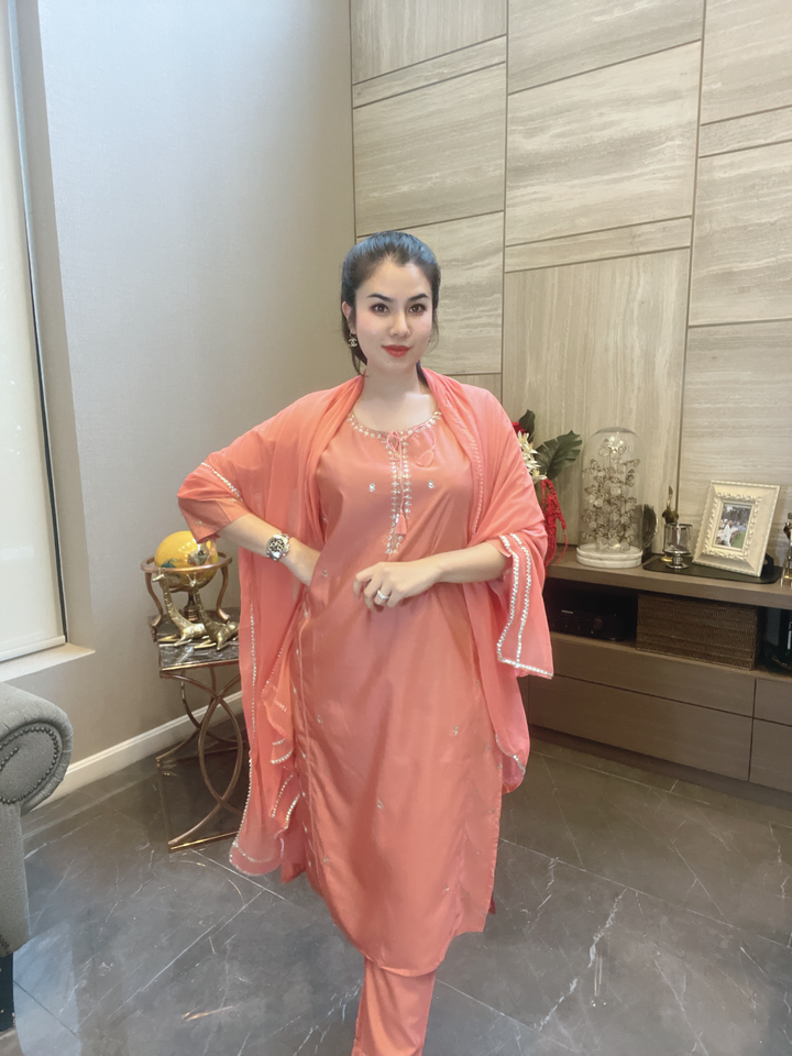 Indian Set Instock