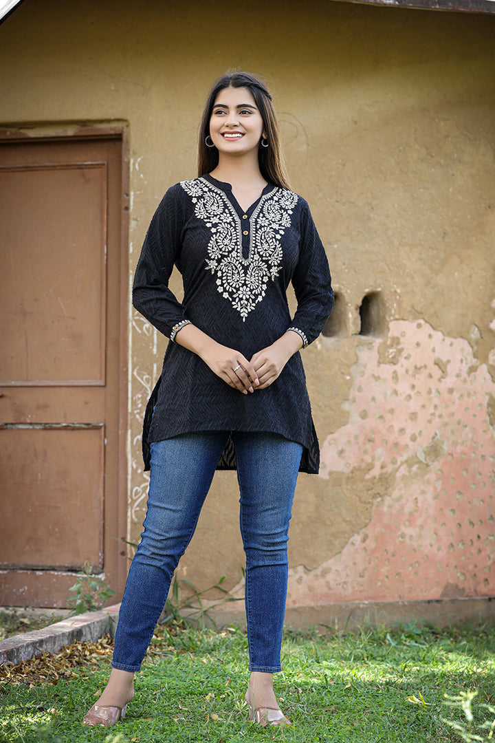 Black Solid Embroidery Cotton Top