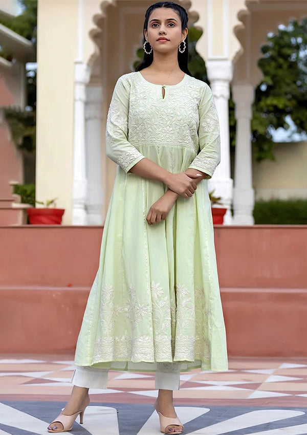 Chikankari kurta for women