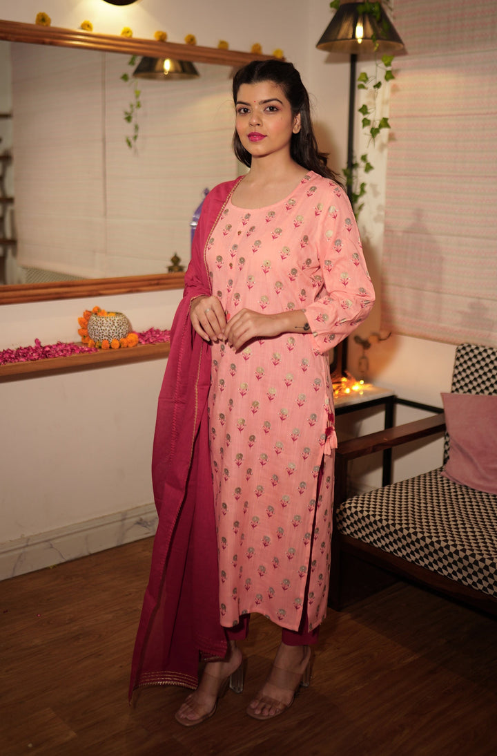 Pink Printed Straight Kurta Pant With Dupatta