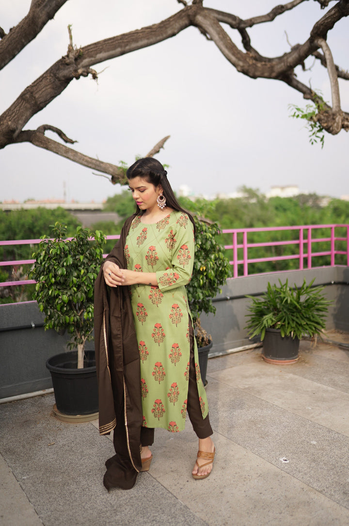 Green Floral Printed Straight Suit Set