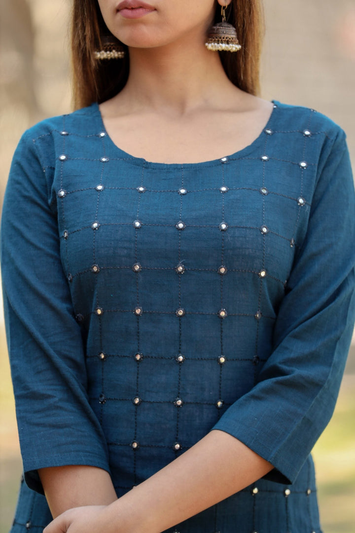 Navy Blue Solid Mirror Embellished Kurta Pant Set