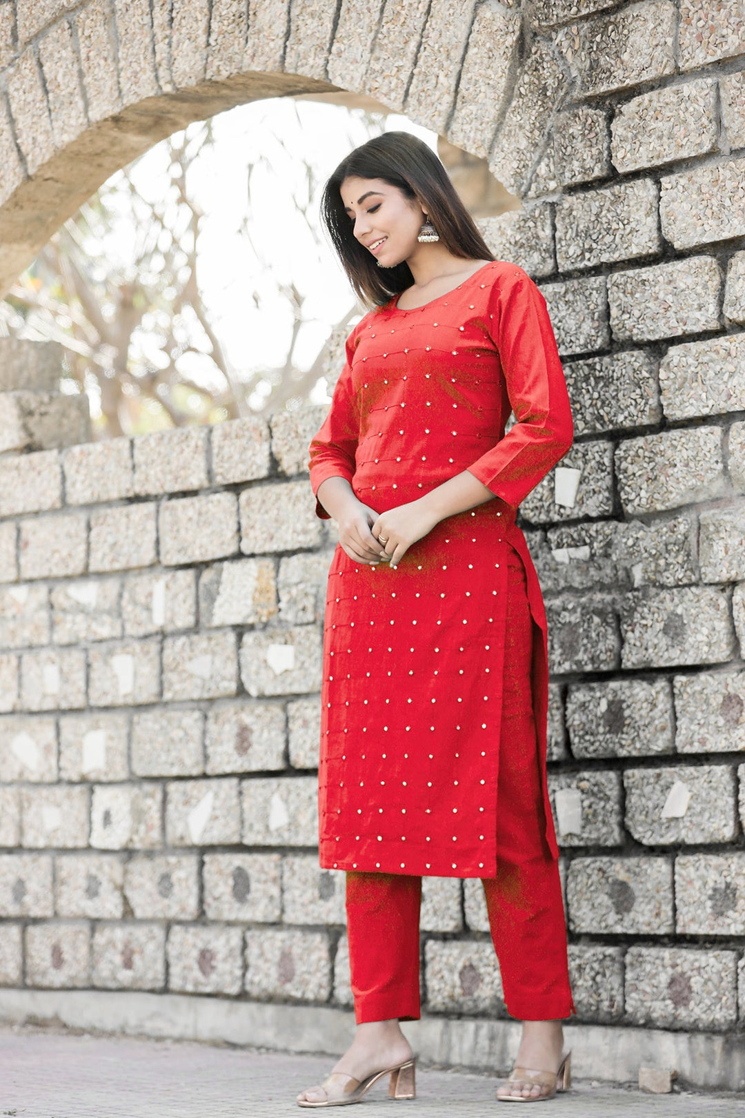 Red Solid Mirror Embellished Kurta Pant Set