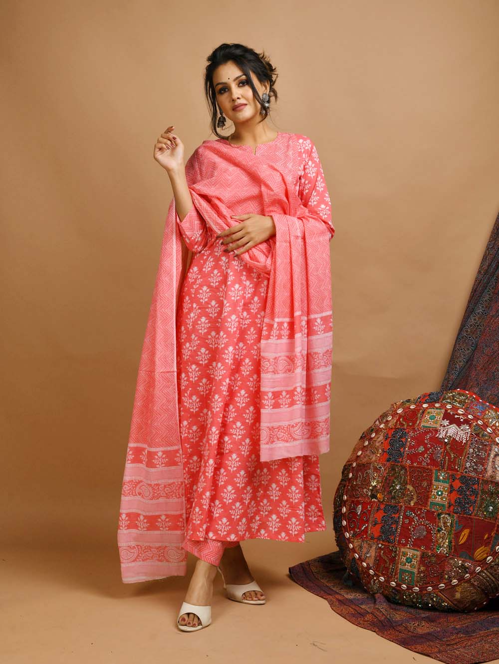 Pink Printed Cotton Kurta Pant With Dupatta