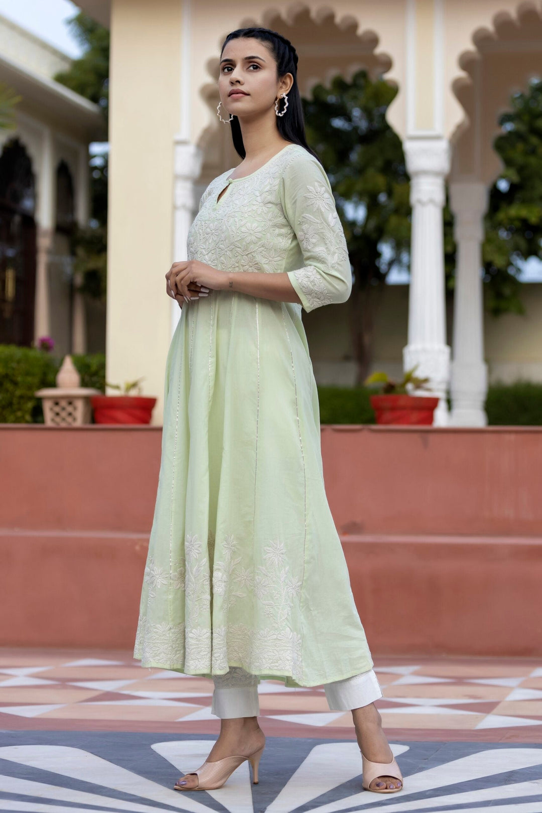 Green chikankari kurta pant set online