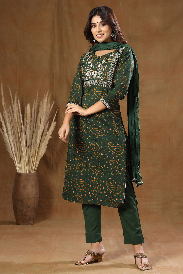 Green Bandhej Embroidery Suit Set