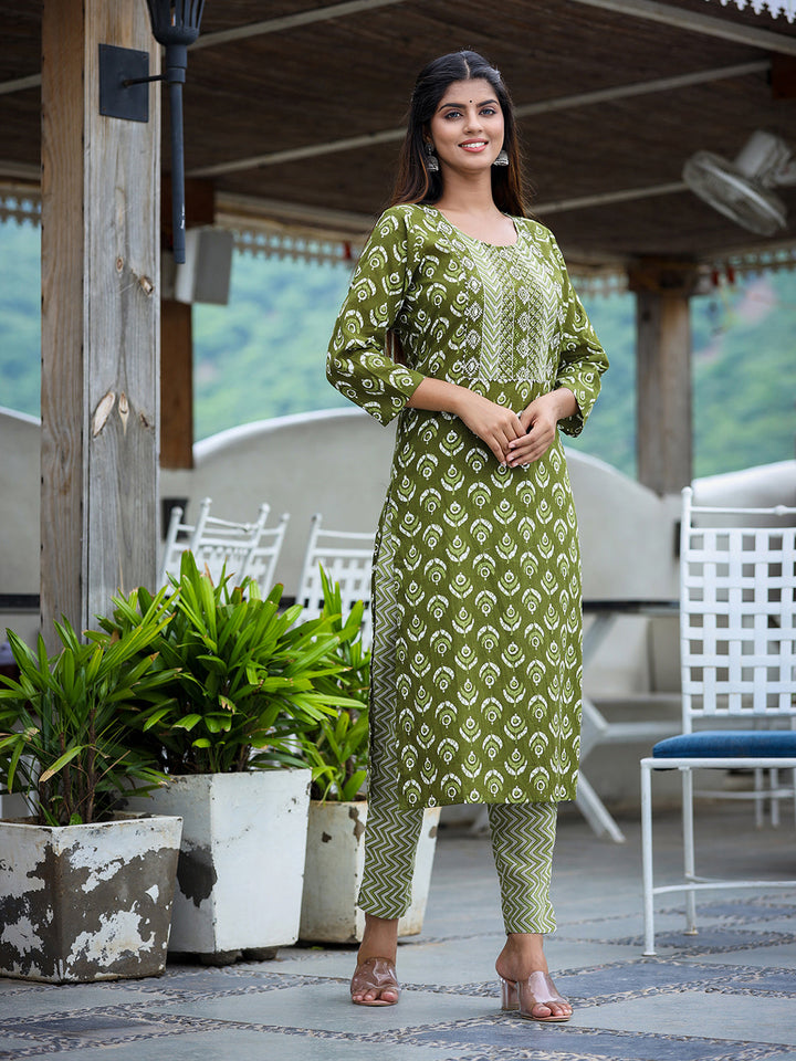 Green Floral Print Kurta Pant Set