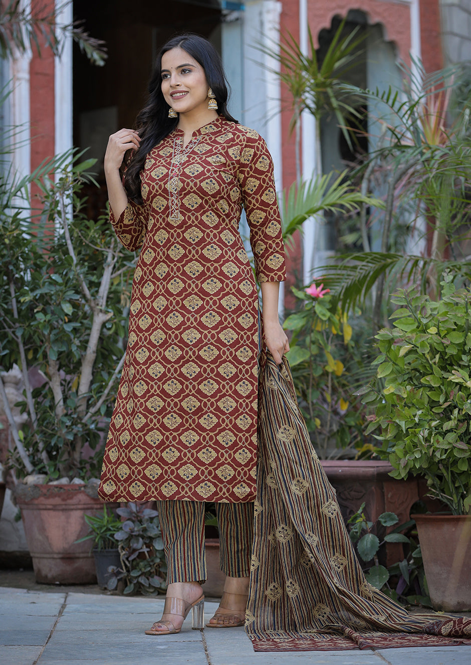 Kurta Pant And Dupatta Set