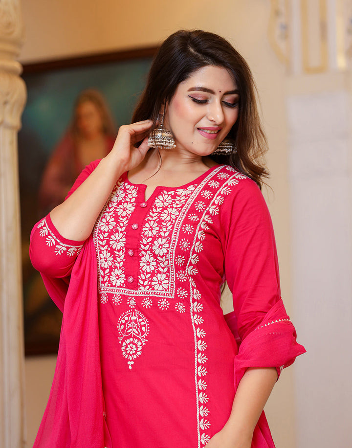 Buy Chikankari woman kurtis online