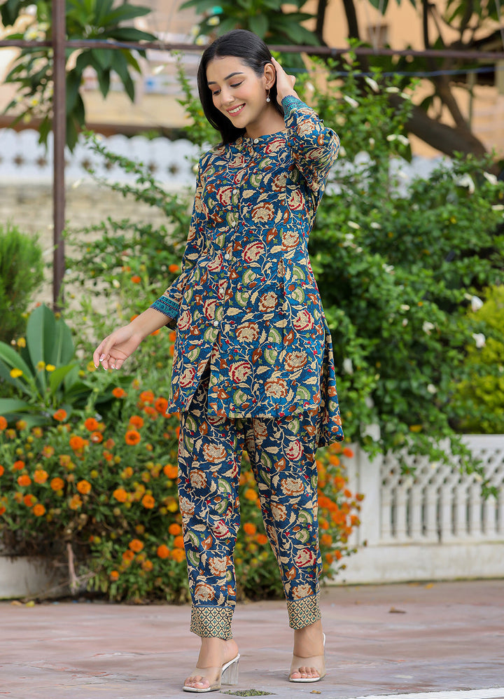Blue Floral Print Viscose Rayon Kurta Pant Set
