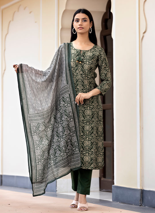 Women's Green Bandhej Print Modal Silk Kurta Pant Set With Dupatta